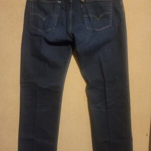 Levi's jean 38x32  Dark Blue